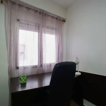 Ravalencia Ii Bed & Breakfast *
